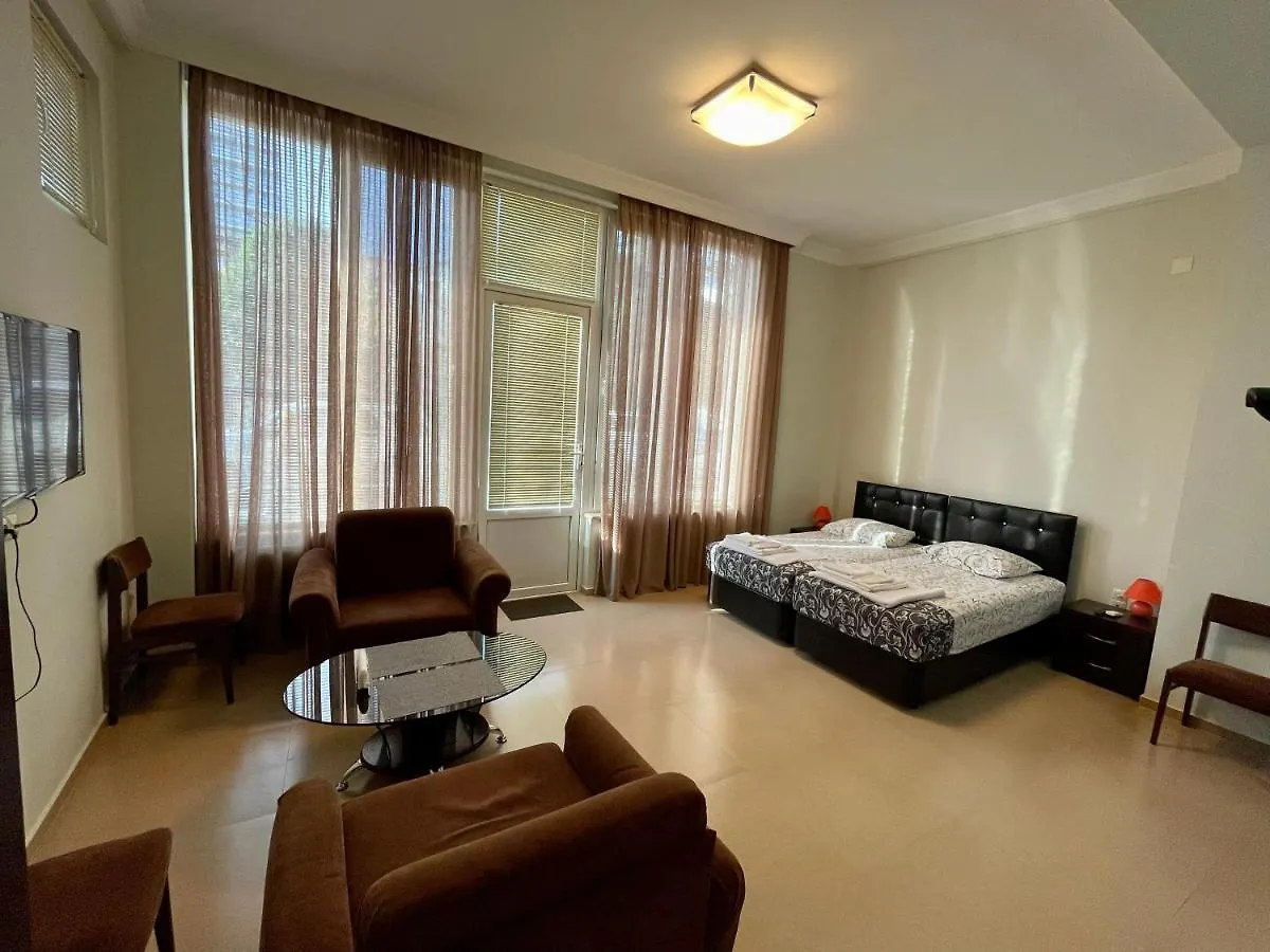 Keti 'S Apartment In Batumi Georgia